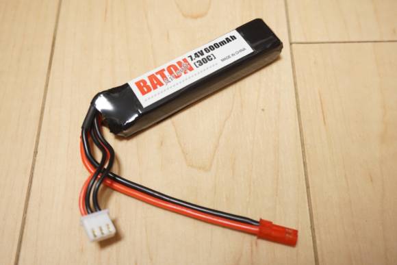 BATON製 電動ハンドガン/コンパクト電動ガン用 LiPoバッテリーの白ラベルを買ってみた